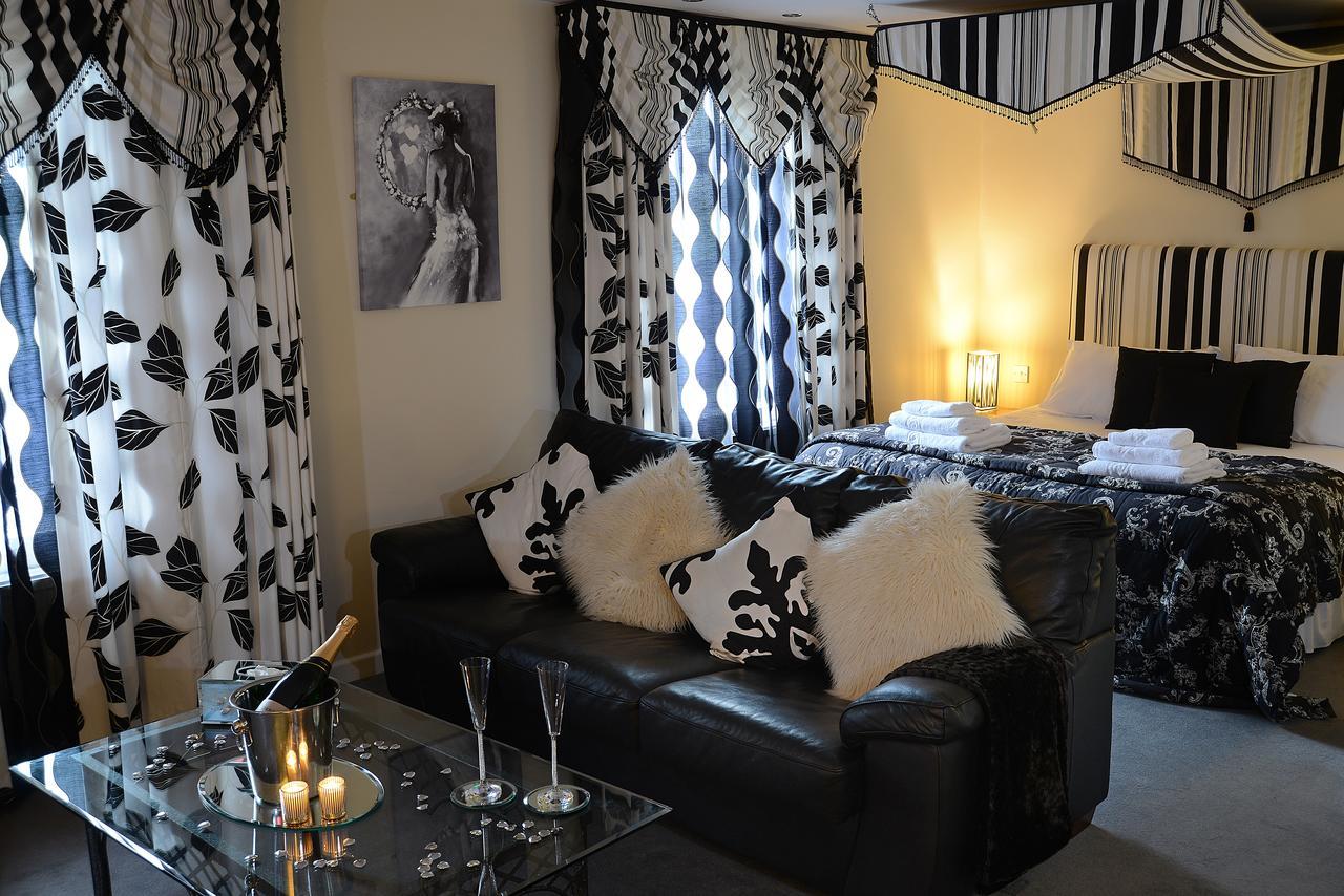 The Birley Arms Hotel Warton Wrea Green Eksteriør billede